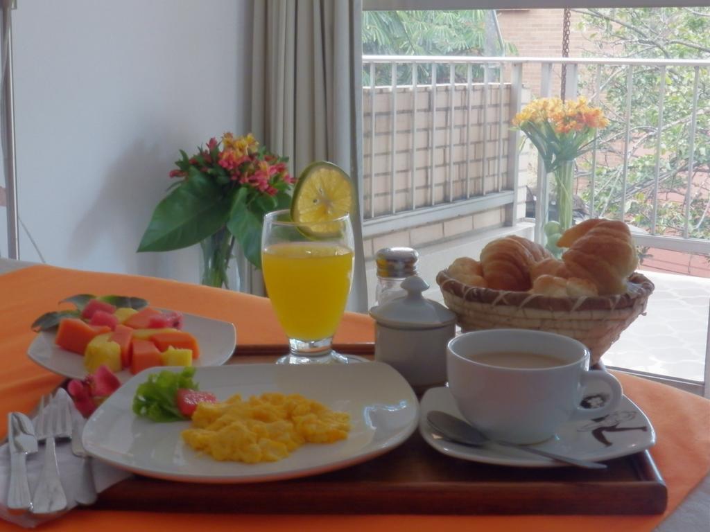 Hotel Casa Santa Monica Norte Cali Zewnętrze zdjęcie